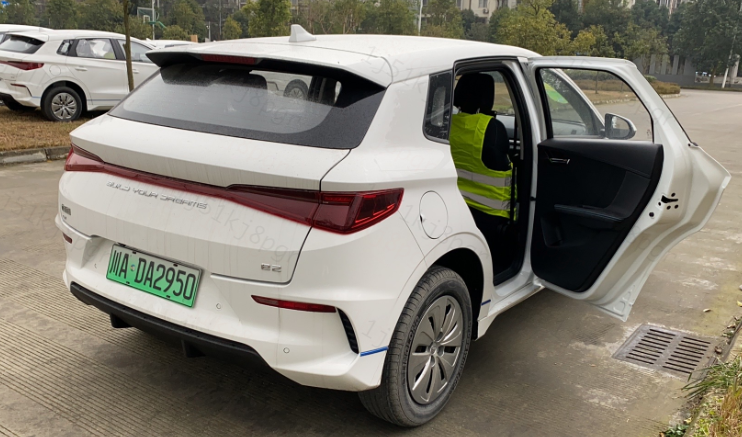 比亚迪e2-2020款